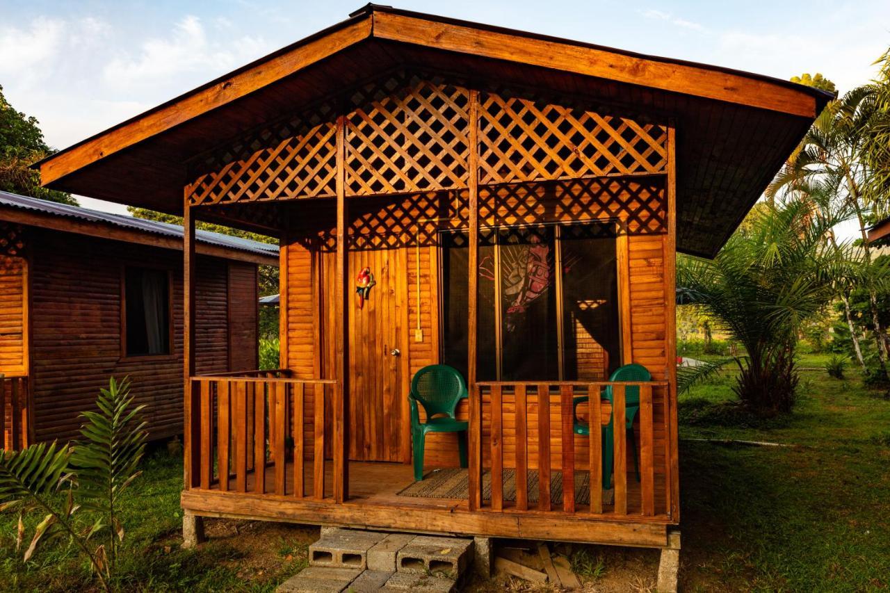 Oso De Osa Hotel Sierpe Luaran gambar