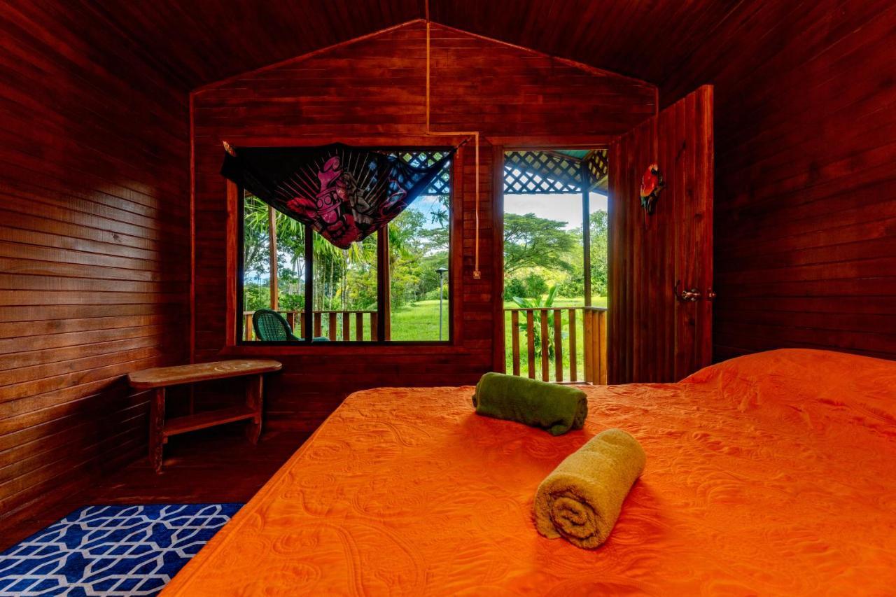 Oso De Osa Hotel Sierpe Luaran gambar