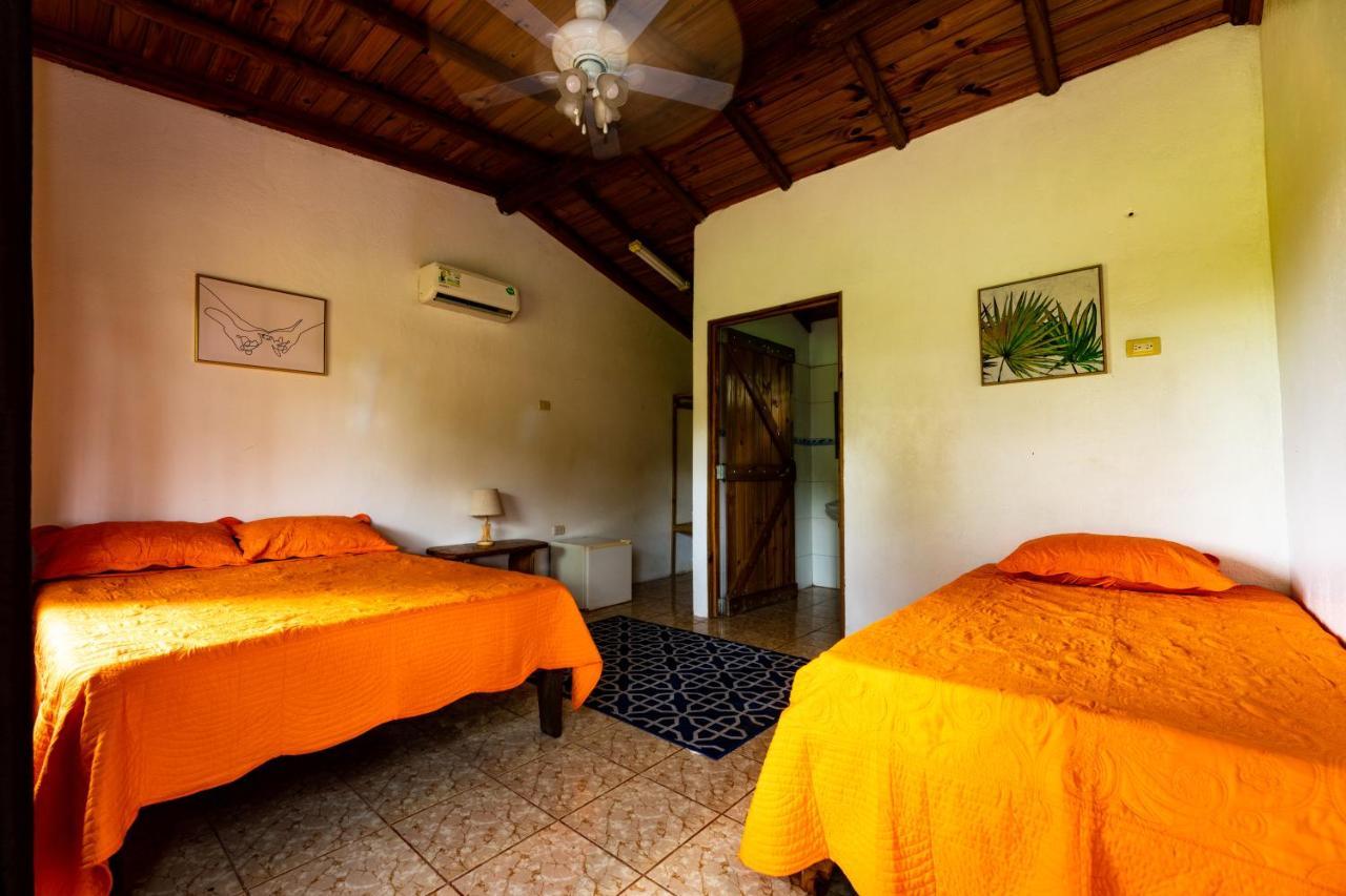 Oso De Osa Hotel Sierpe Luaran gambar