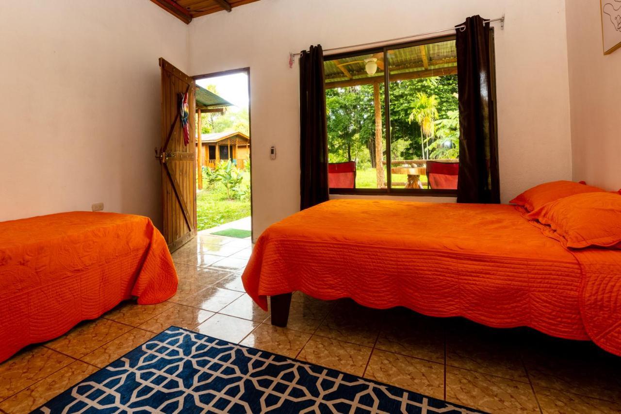 Oso De Osa Hotel Sierpe Luaran gambar